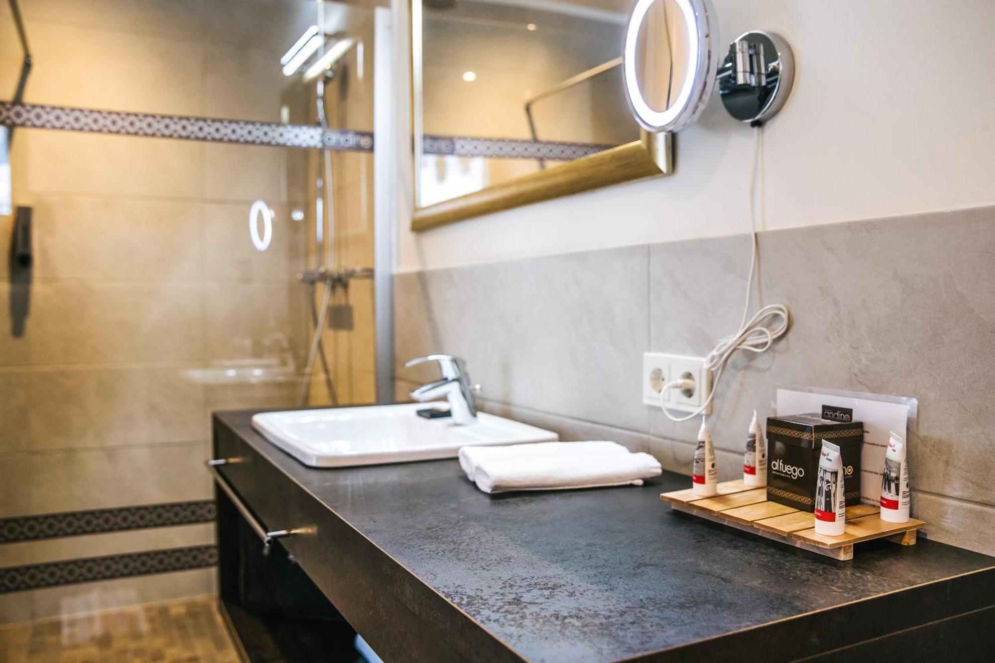 Hotel Andino St Anton am Arlberg Eksteriør billede